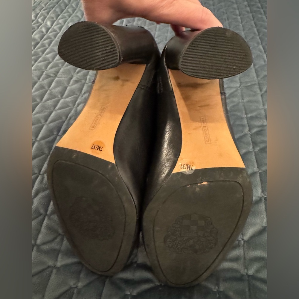 Vince Camuto Black Ankle Boots (7M) - Picture 10 of 12